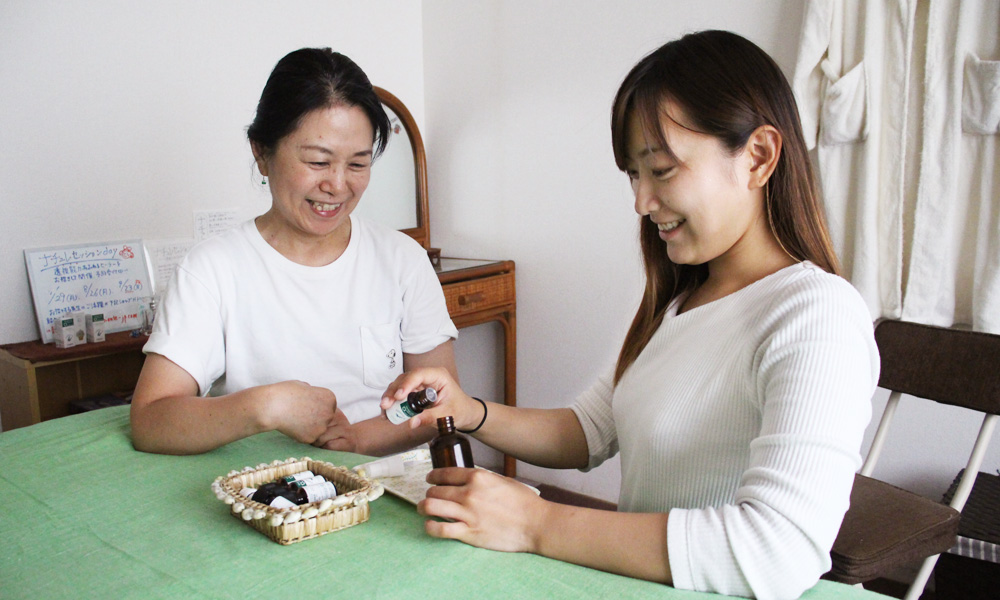 【360°限定】よもぎ蒸し・アロマトリートメント+アロマフレグランス作り 【ペア】