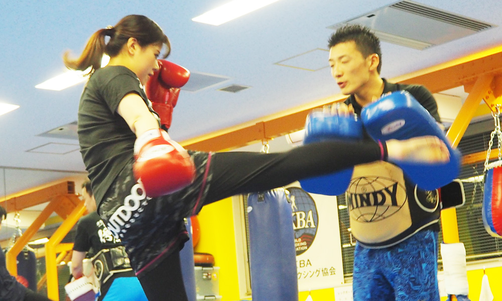 トレーナー指導のもと行う キックボクシングエクササイズ【2回分】