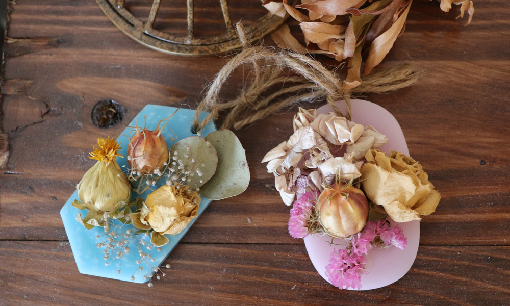 【360°限定】花のジェルランタンとアロマワックスバー作り【ミニブーケ付き】【ペア】