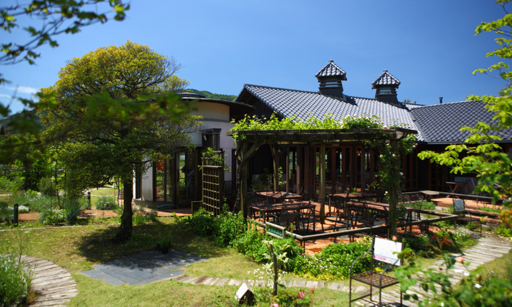 ワイナリーツアー＆ワインペアリングランチ